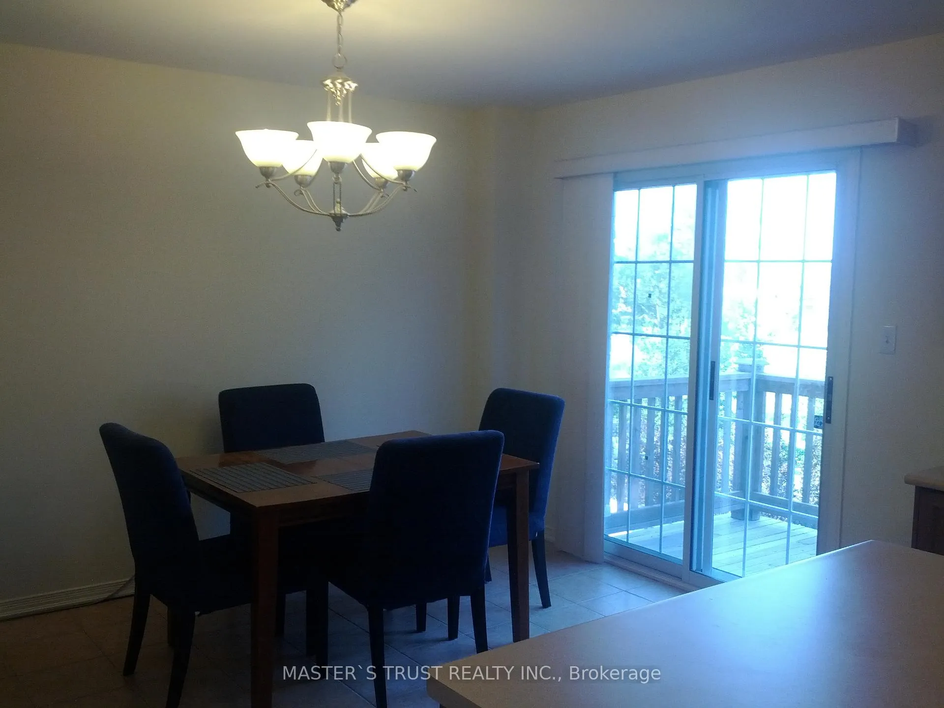 Photo 7 of 29 Warrington Way, Markham, Berczy — HOMEH