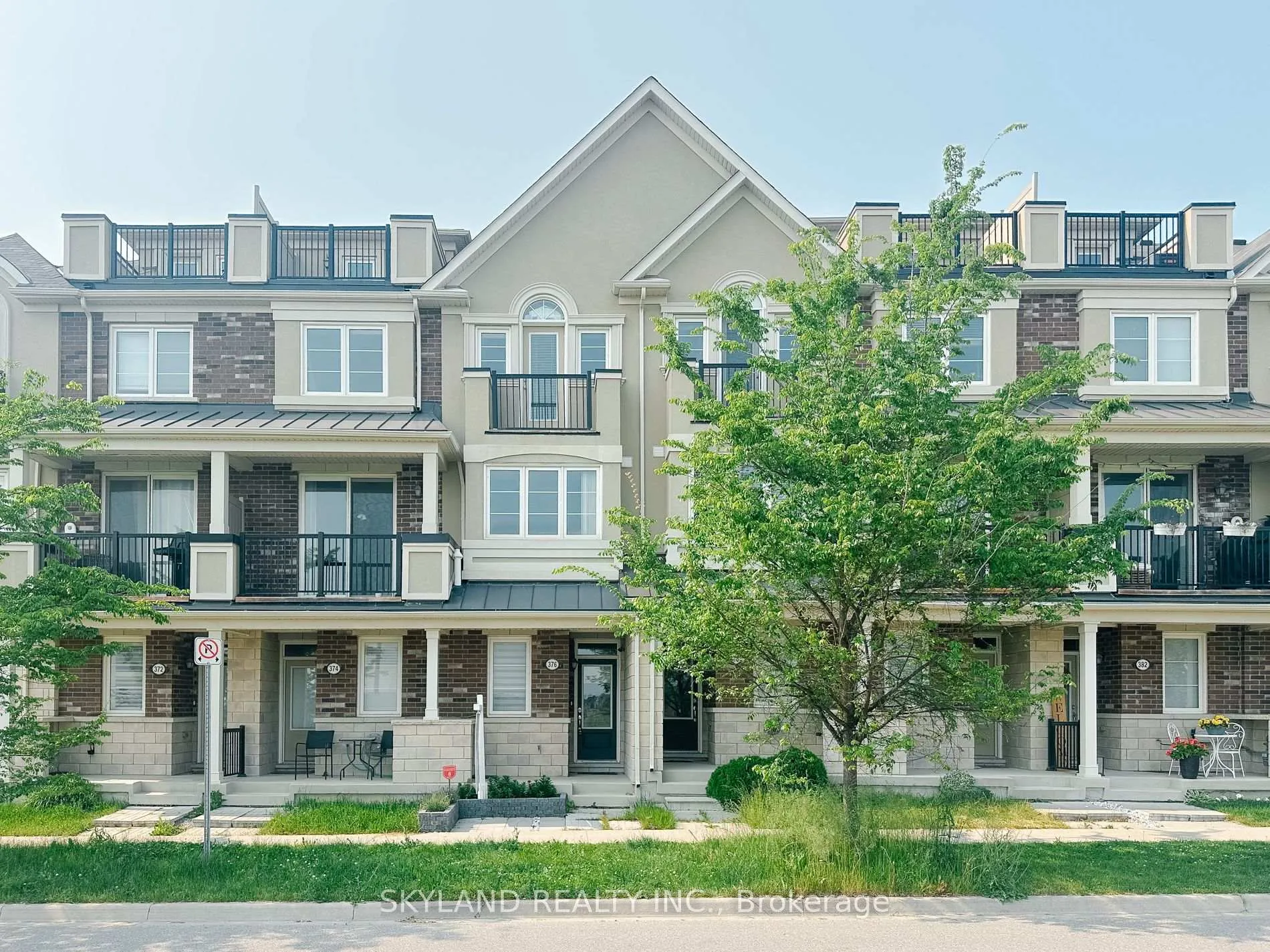 Photo 1 of 376 Arthur Bonner Avenue, Markham, Cornell — HOMEH