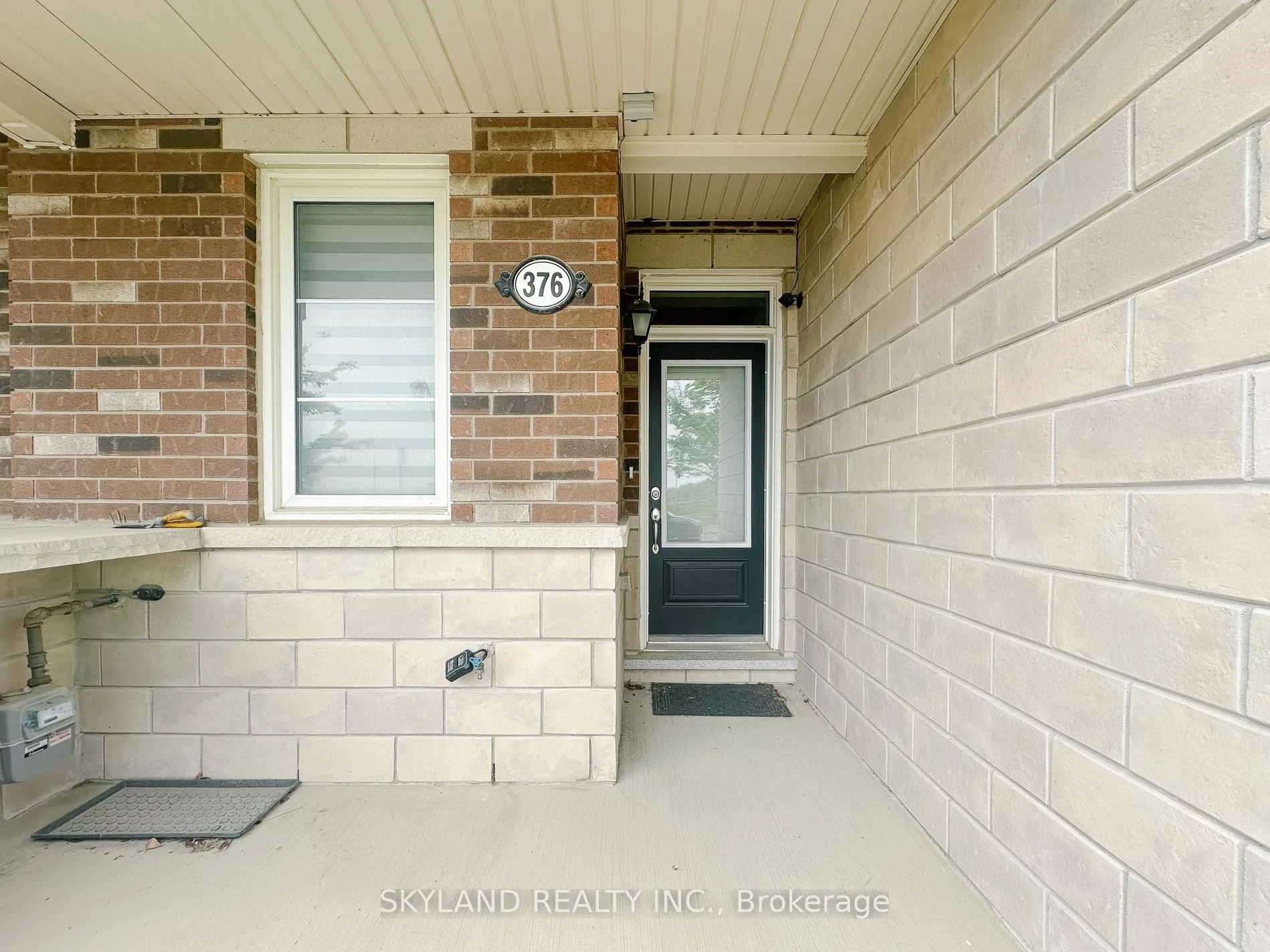 Photo 2 of 376 Arthur Bonner Avenue, Markham, Cornell — HOMEH