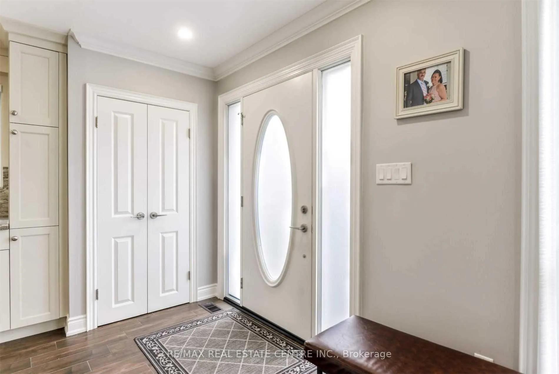 Photo 5 of Unit Main, 15 Northwood Drive, Brampton, Northwood Park — HOMEH