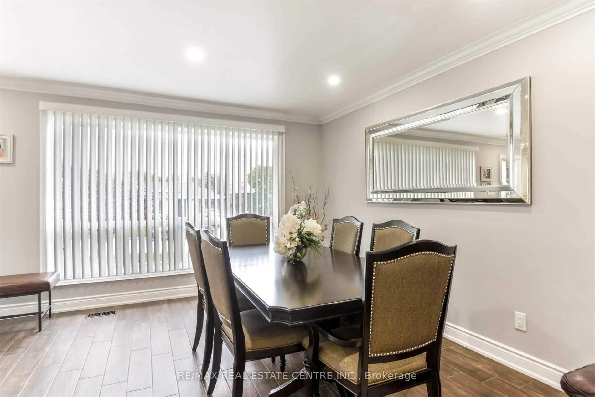 Photo 10 of Unit Main, 15 Northwood Drive, Brampton, Northwood Park — HOMEH