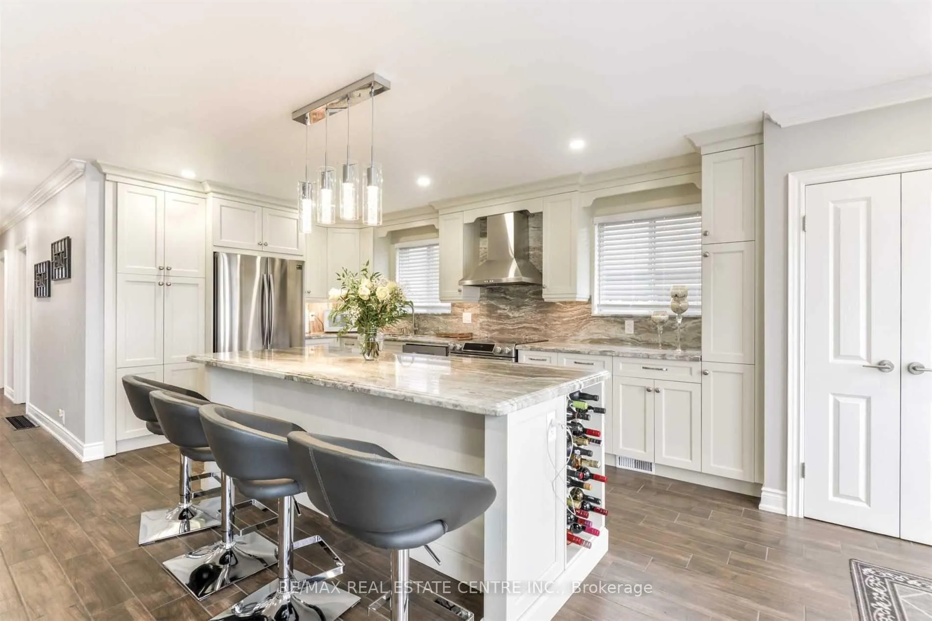 Photo 13 of Unit Main, 15 Northwood Drive, Brampton, Northwood Park — HOMEH