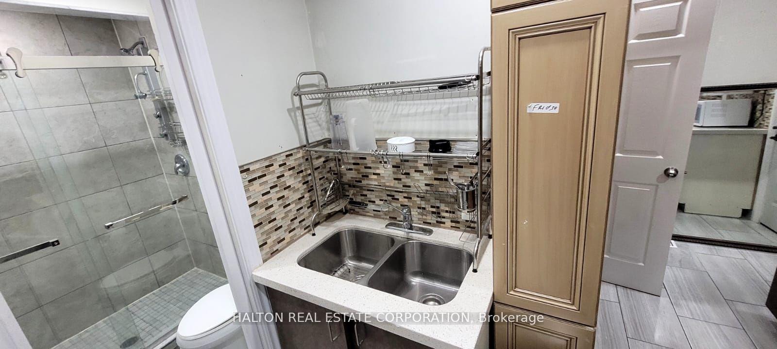 Photo 11 of Unit A, 2452 Cavendish Drive, Burlington, Brant Hills — HOMEH