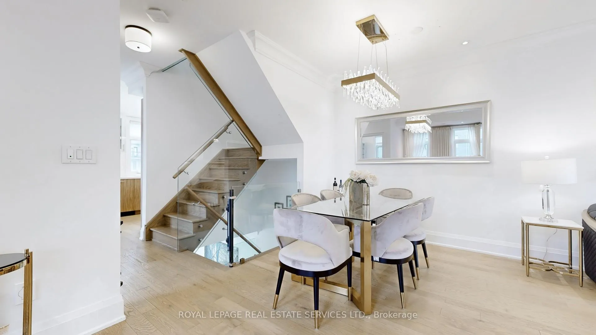 Photo 8 of 51 Feeney Lane, Markham, Commerce Valley — HOMEH