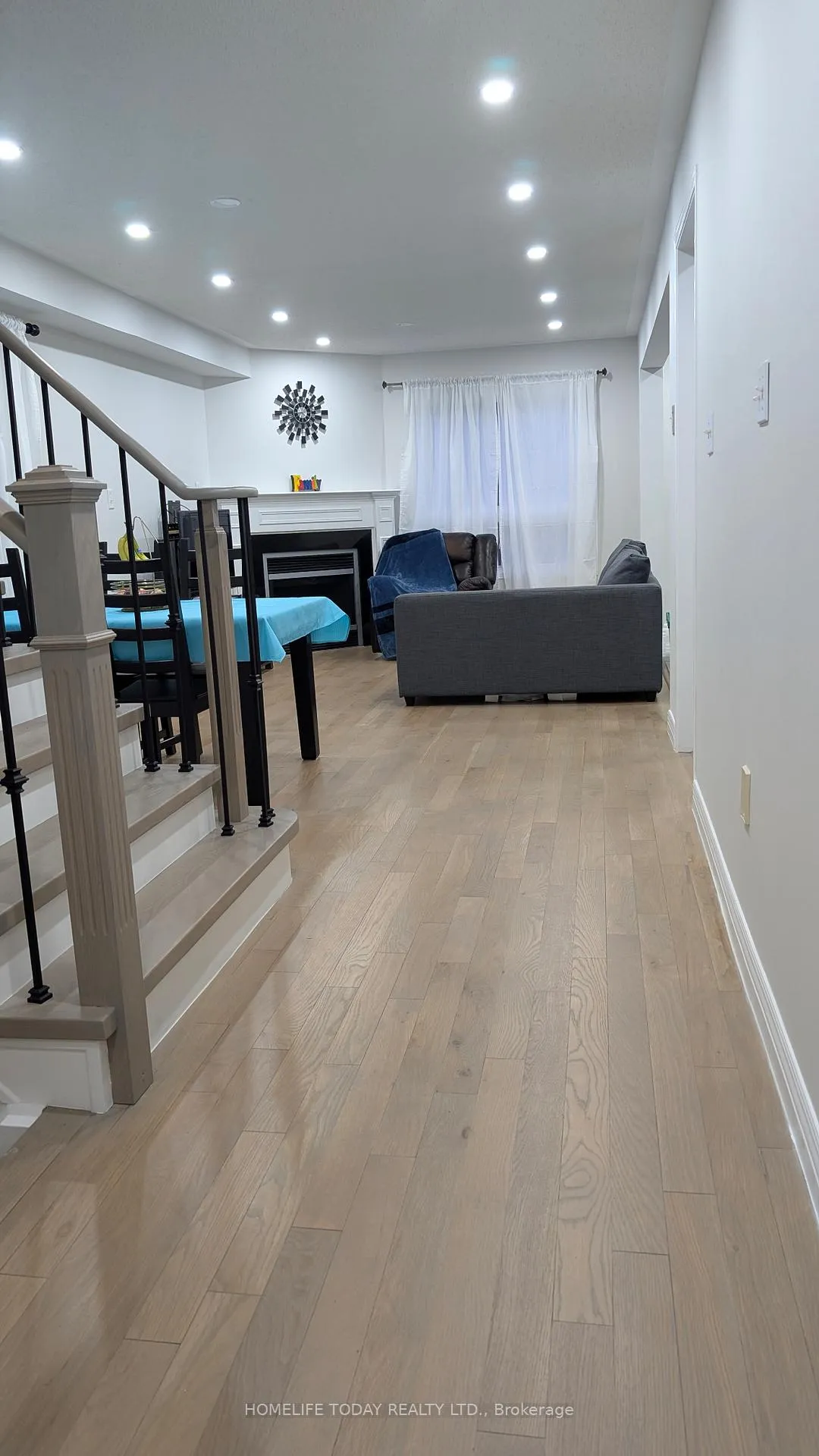 Photo 3 of 119 Edward Jeffreys Avenue, Markham, Wismer — HOMEH