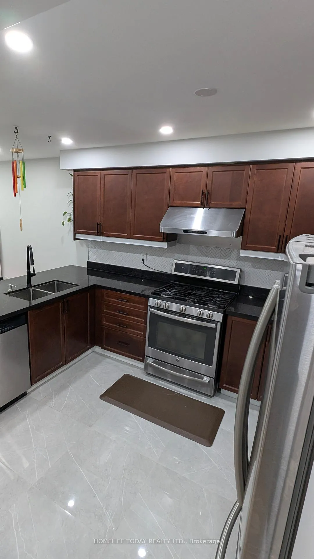 Photo 6 of 119 Edward Jeffreys Avenue, Markham, Wismer — HOMEH