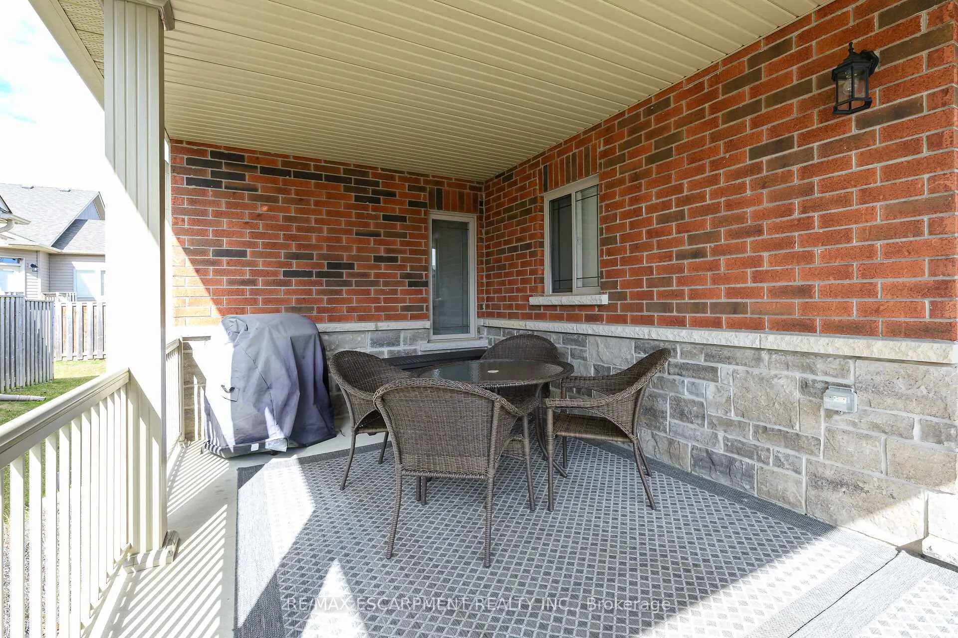 Photo 13 of 11 Murphy Lane, Hamilton, Binbrook — HOMEH