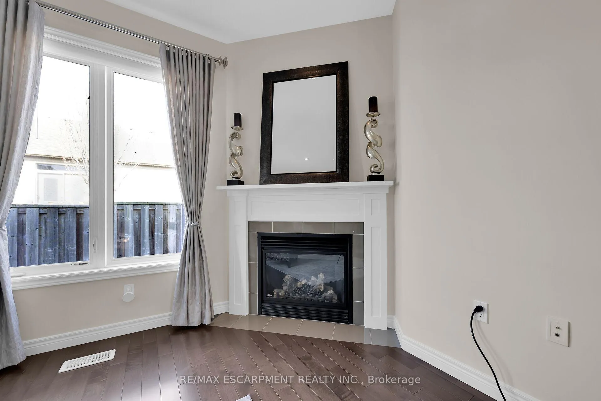 Photo 17 of 11 Murphy Lane, Hamilton, Binbrook — HOMEH