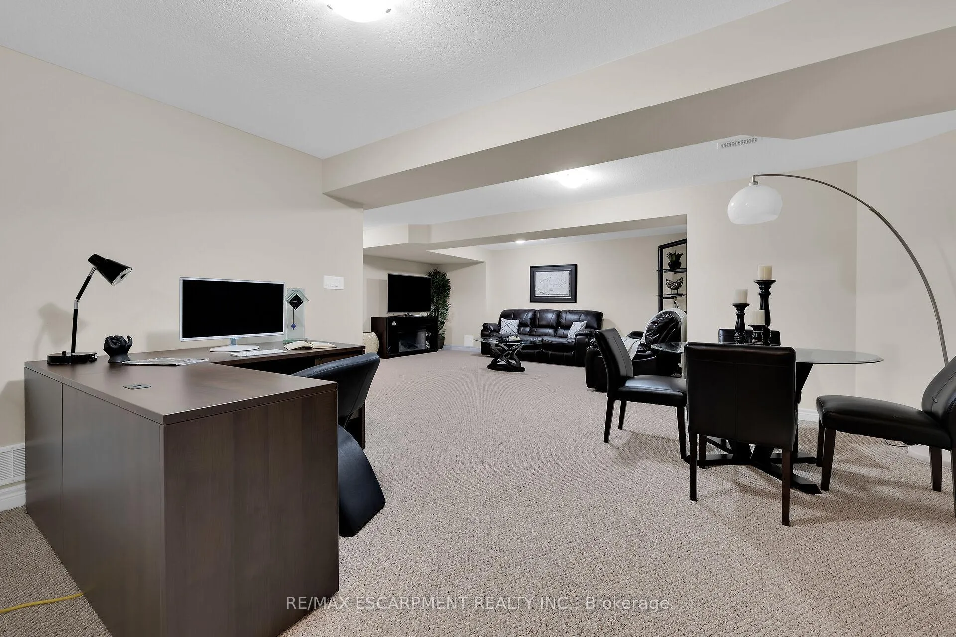 Photo 34 of 11 Murphy Lane, Hamilton, Binbrook — HOMEH