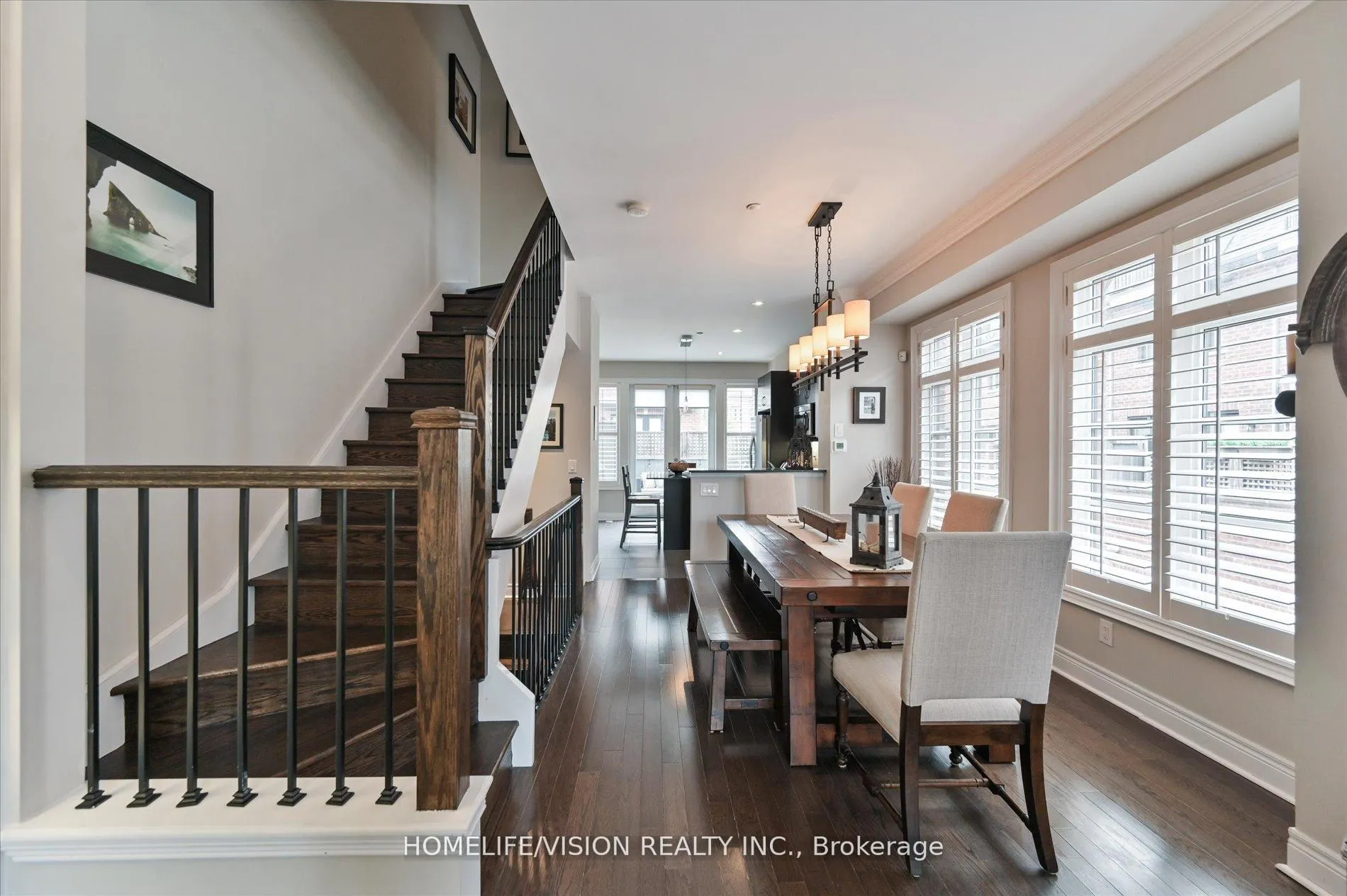 Photo 3 of 2 Agar Lane, Vaughan, West Woodbridge — HOMEH