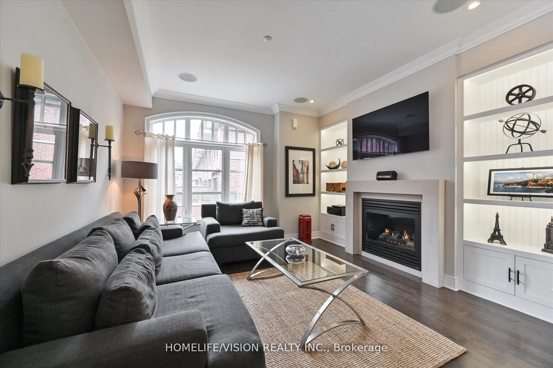 Photo 6 of 2 Agar Lane, Vaughan, West Woodbridge — HOMEH
