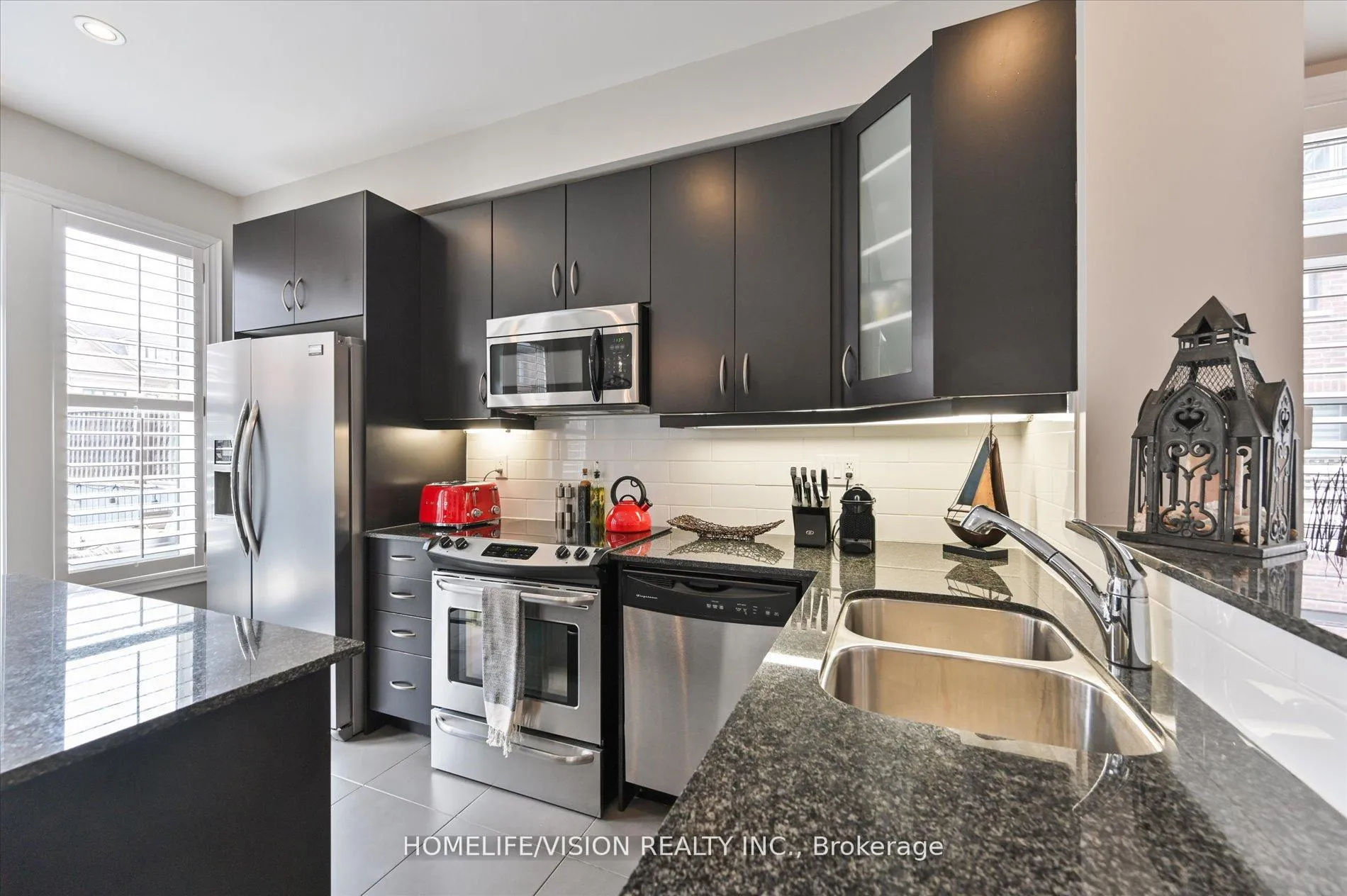 Photo 9 of 2 Agar Lane, Vaughan, West Woodbridge — HOMEH