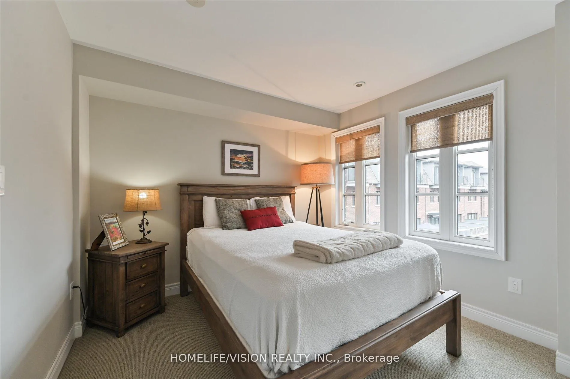 Photo 19 of 2 Agar Lane, Vaughan, West Woodbridge — HOMEH