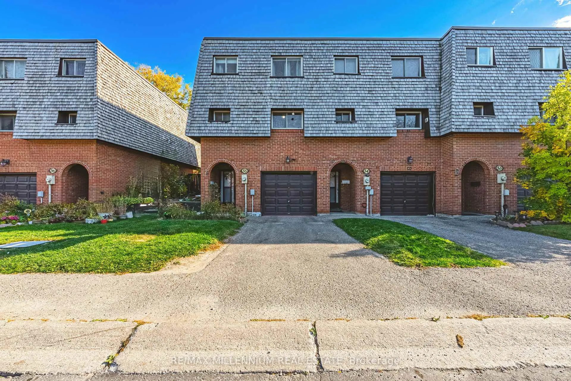 Photo 1 of 55 Briar Path, Brampton, Avondale — HOMEH