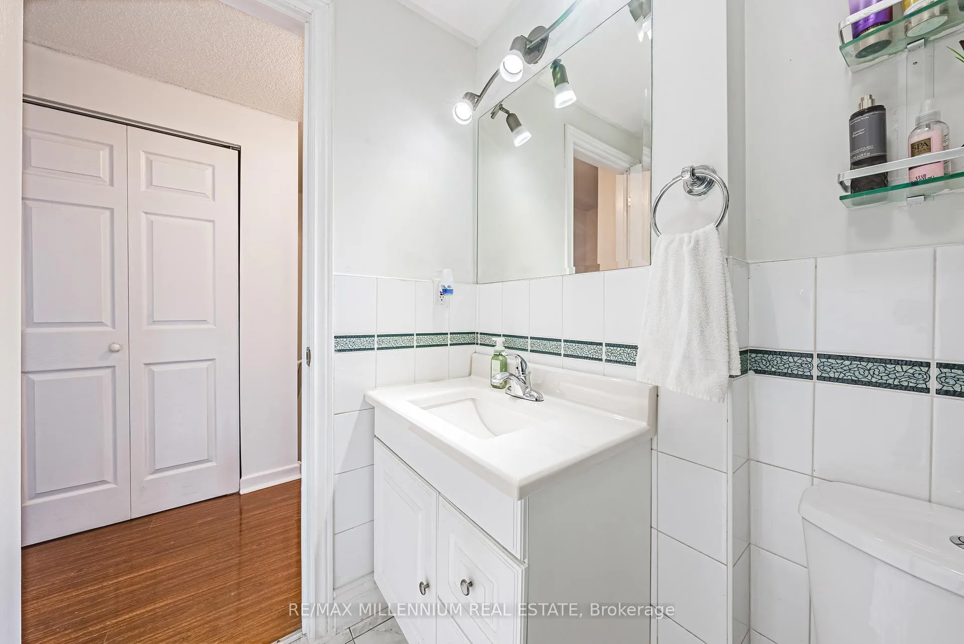 Photo 26 of 55 Briar Path, Brampton, Avondale — HOMEH