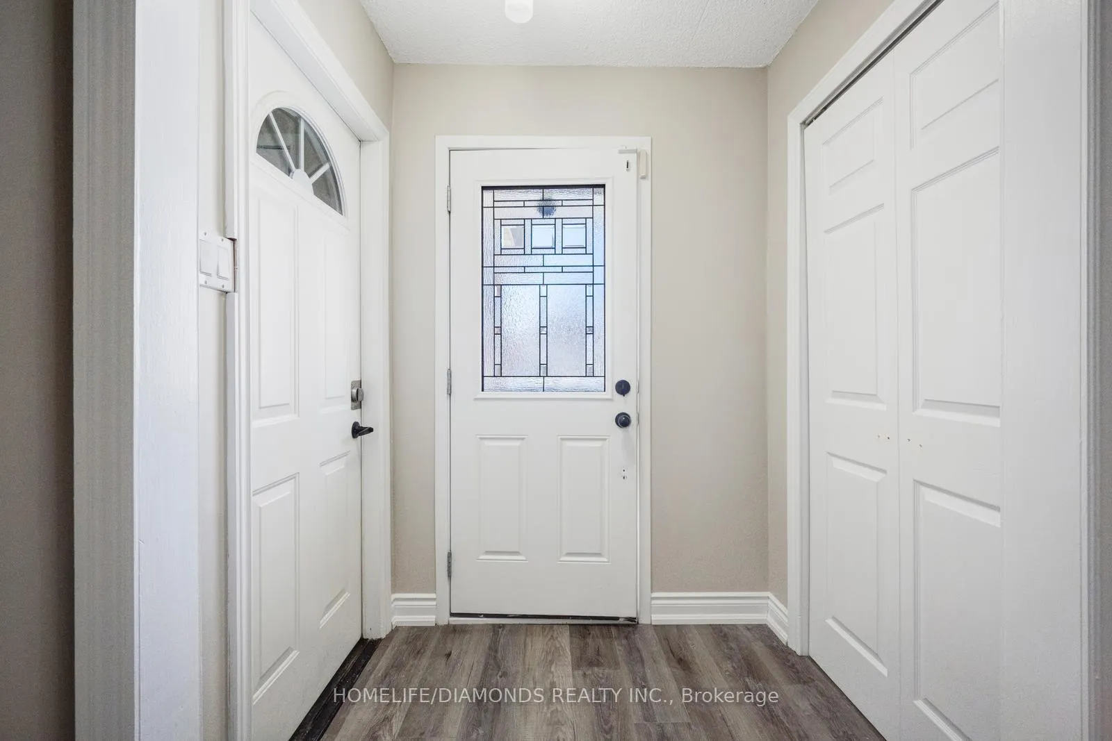 Photo 2 of 79 Ecclestone Drive, Brampton, Bram West — HOMEH