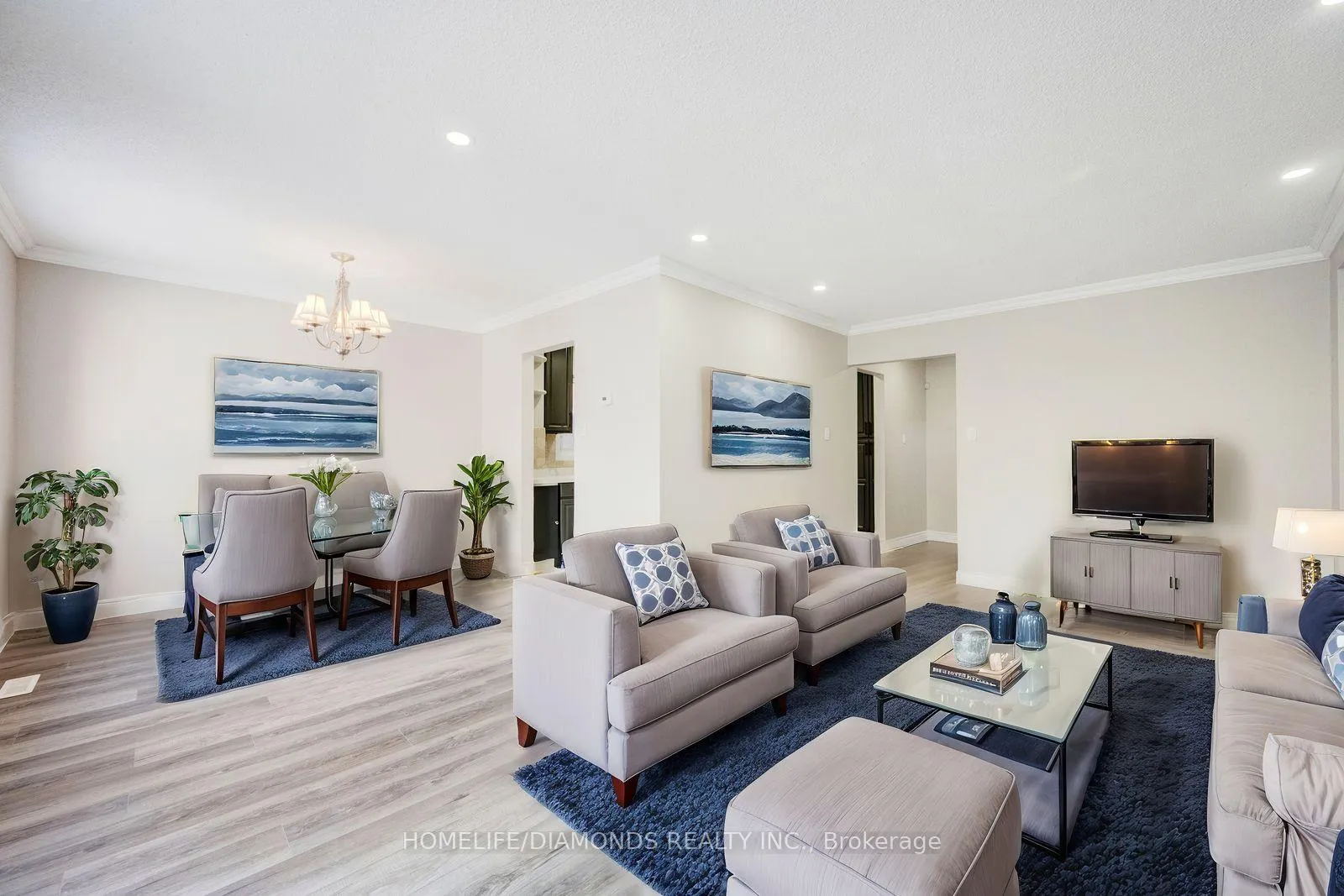 Photo 4 of 79 Ecclestone Drive, Brampton, Bram West — HOMEH