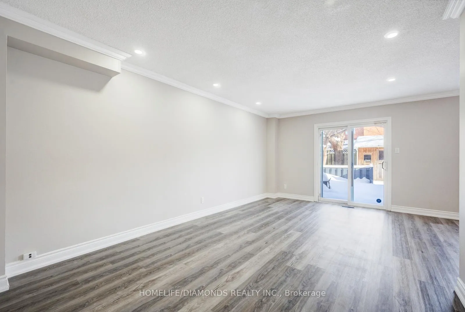 Photo 6 of 79 Ecclestone Drive, Brampton, Bram West — HOMEH