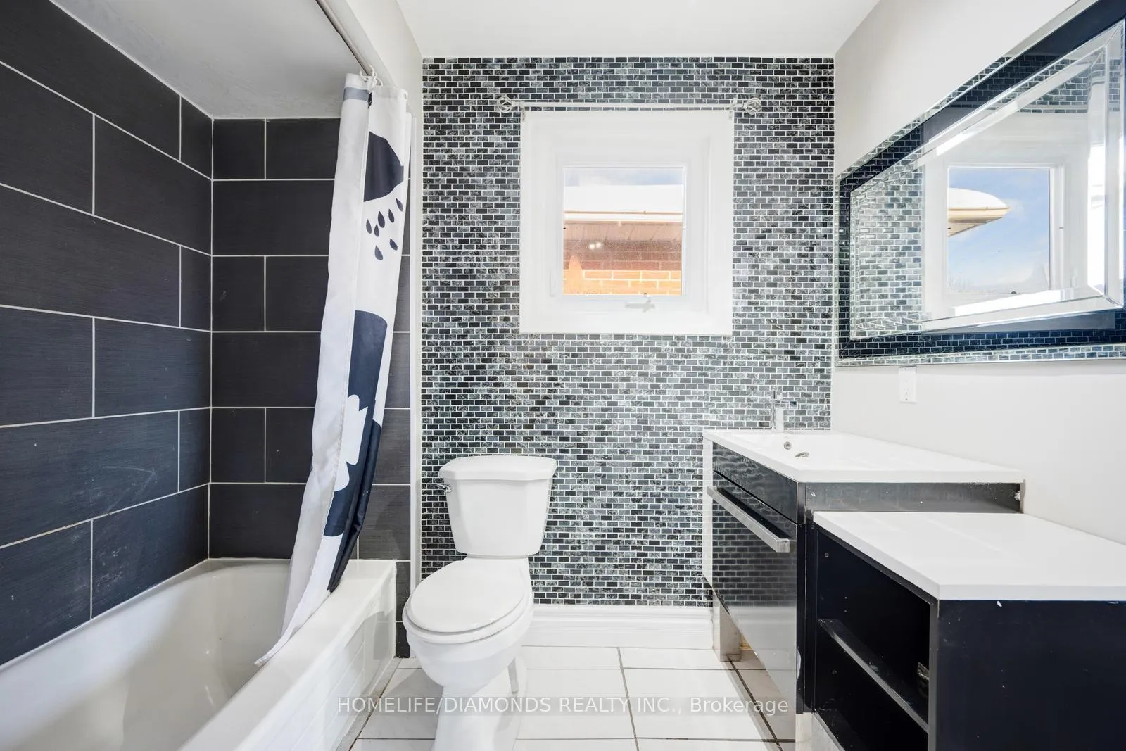 Photo 26 of 79 Ecclestone Drive, Brampton, Bram West — HOMEH