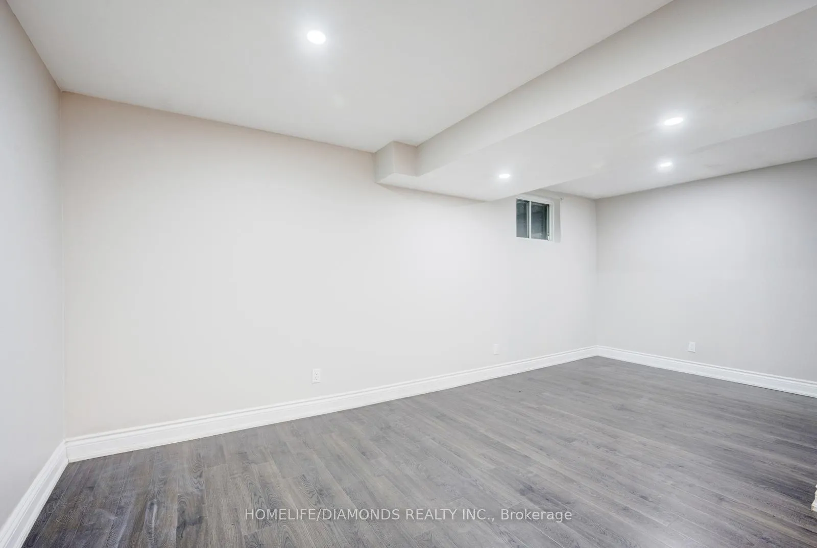 Photo 44 of 79 Ecclestone Drive, Brampton, Bram West — HOMEH
