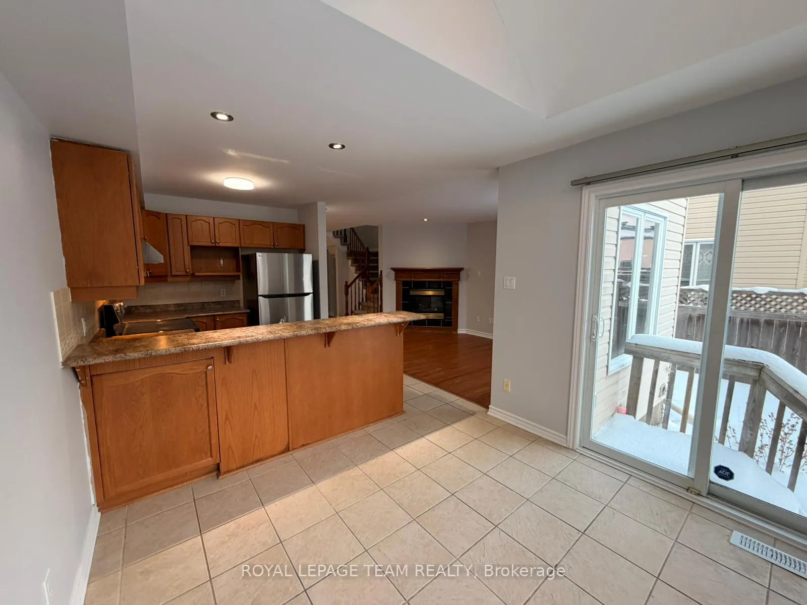 Photo 15 of 21 Cresthaven Drive, Ottawa, Barrhaven East — HOMEH