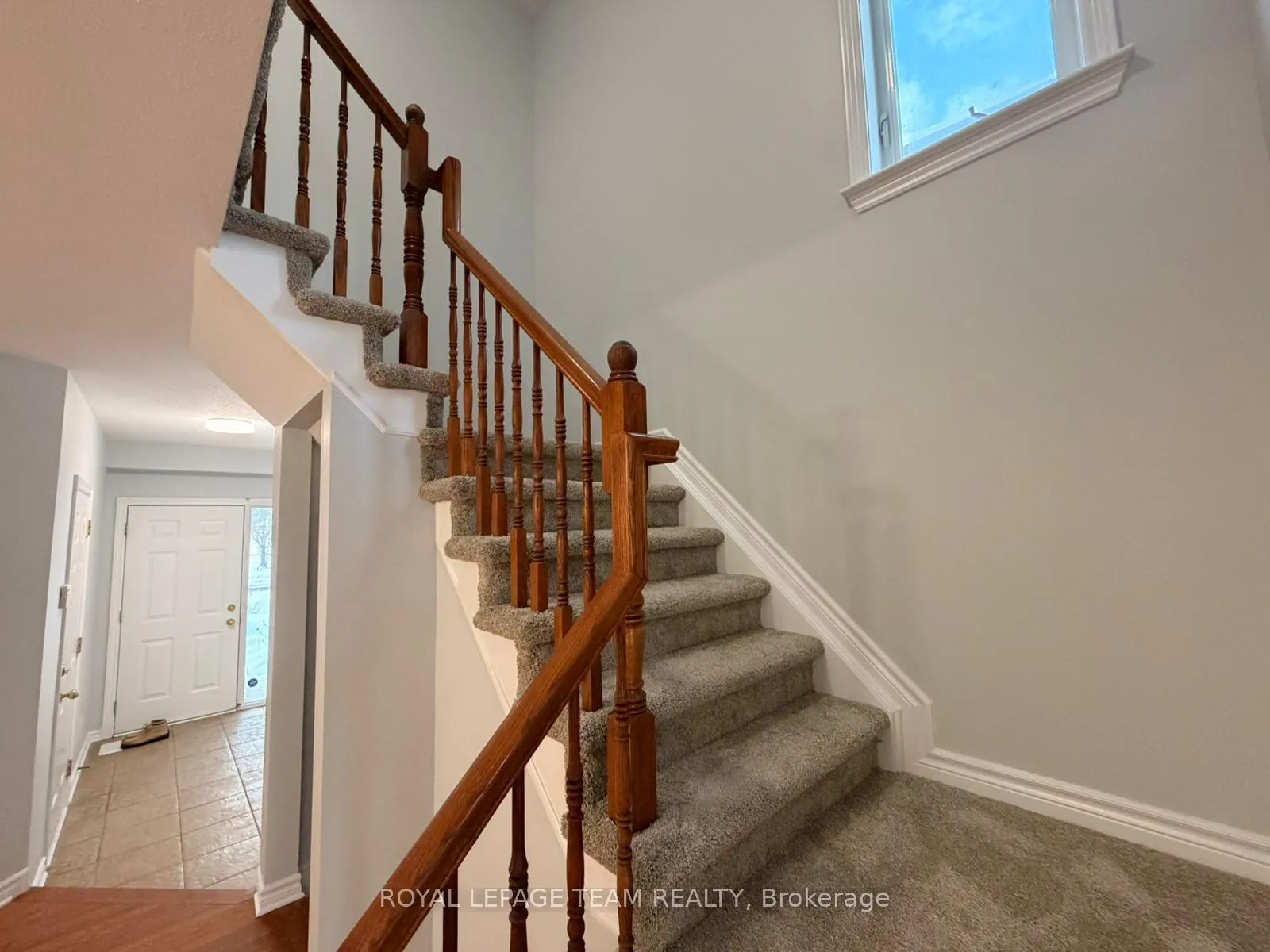 Photo 16 of 21 Cresthaven Drive, Ottawa, Barrhaven East — HOMEH