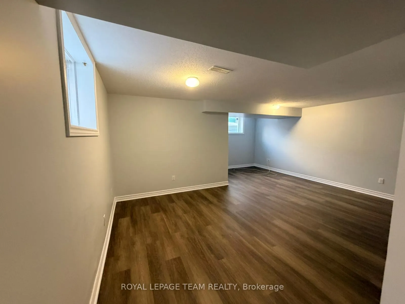 Photo 27 of 21 Cresthaven Drive, Ottawa, Barrhaven East — HOMEH