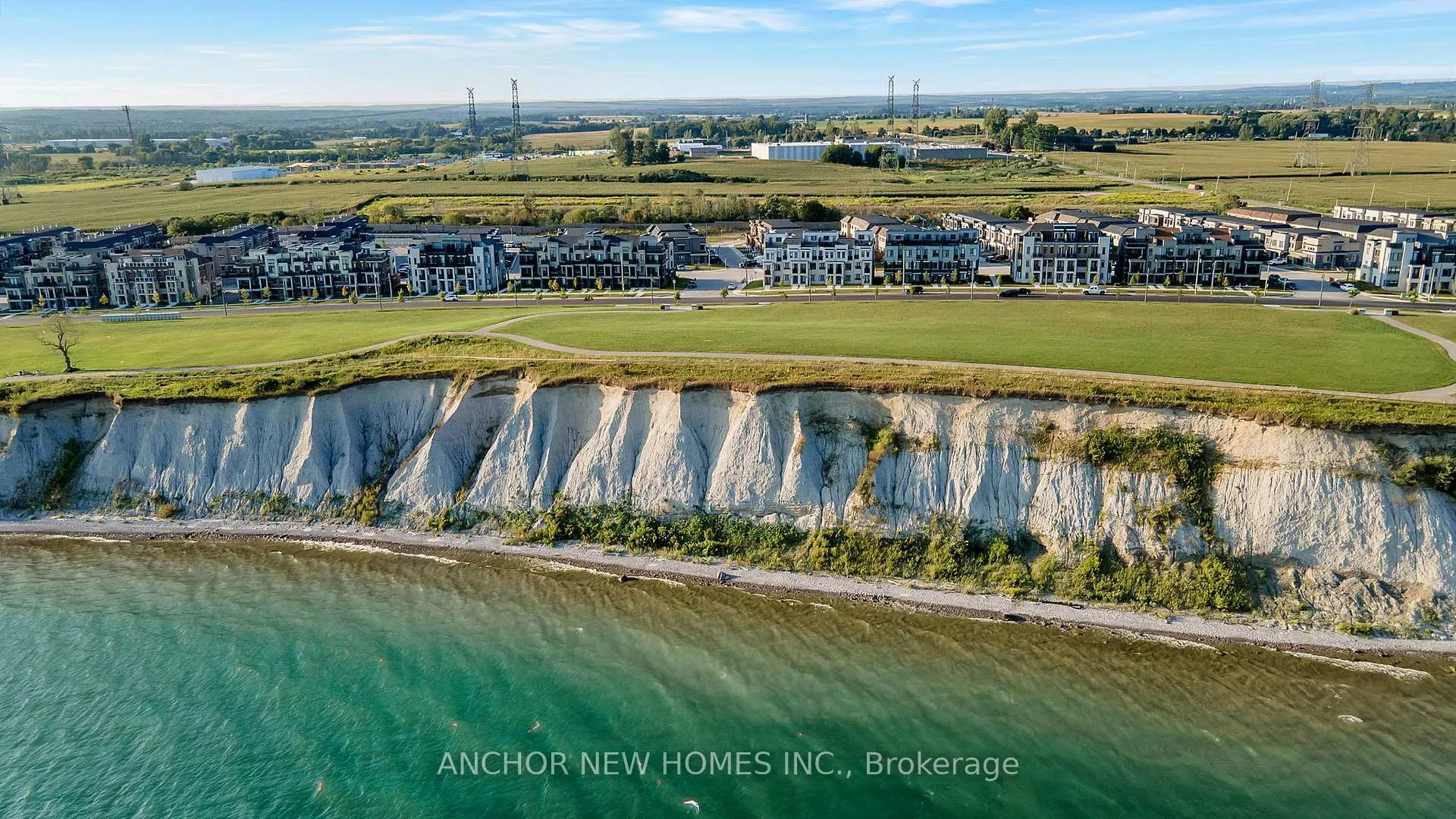 Photo 21 of 16A Lookout Drive, Clarington, Bowmanville — HOMEH