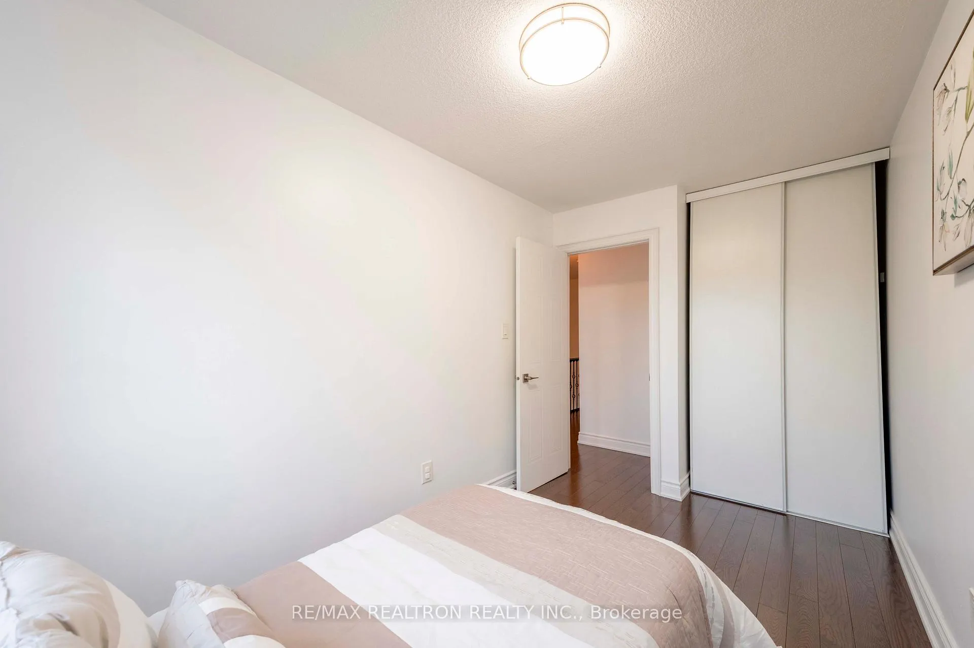 Photo 22 of 25 Pennefather Lane, Ajax, Central — HOMEH