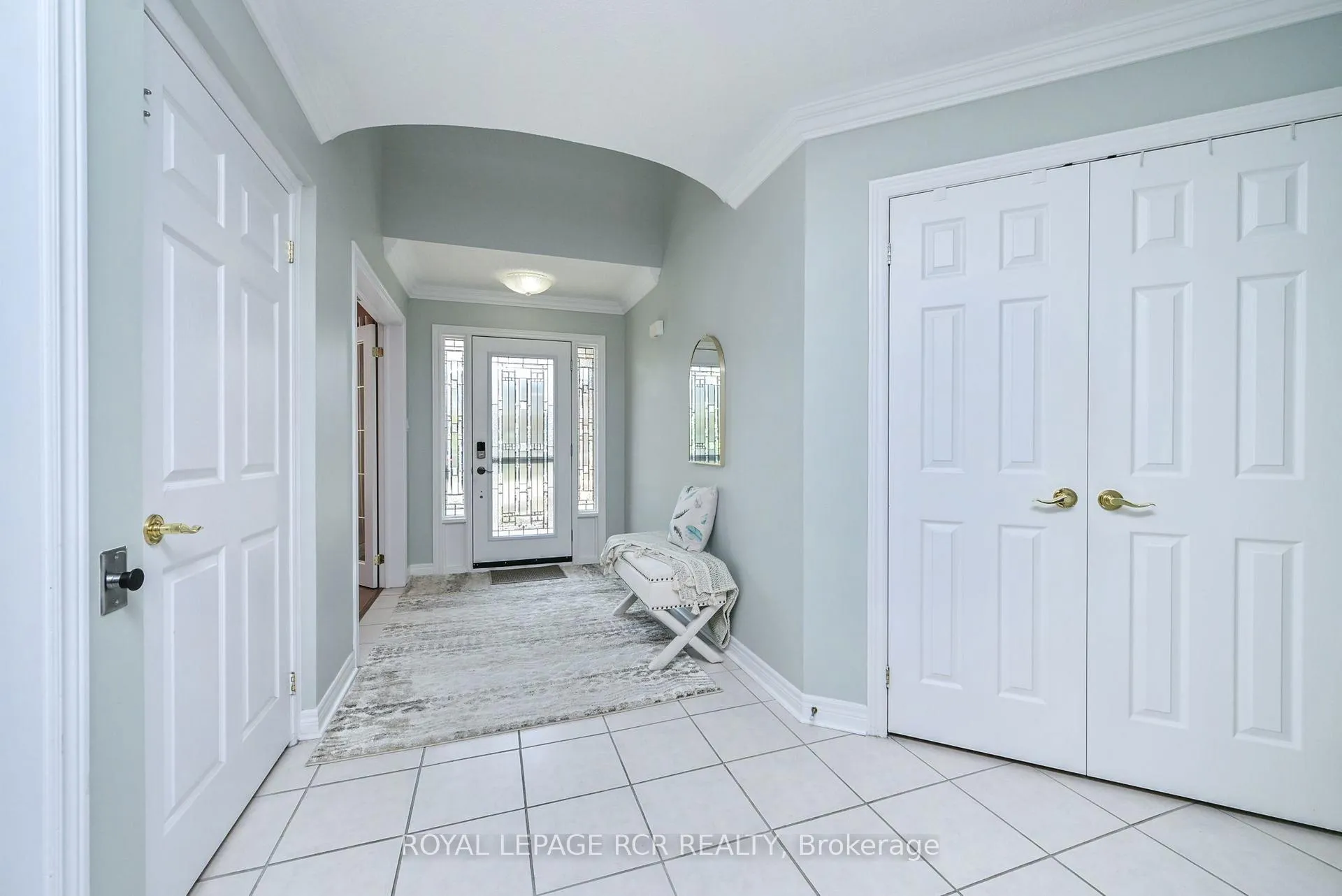 Photo 3 of 43 Bella Vista Trail, New Tecumseth, Alliston — HOMEH