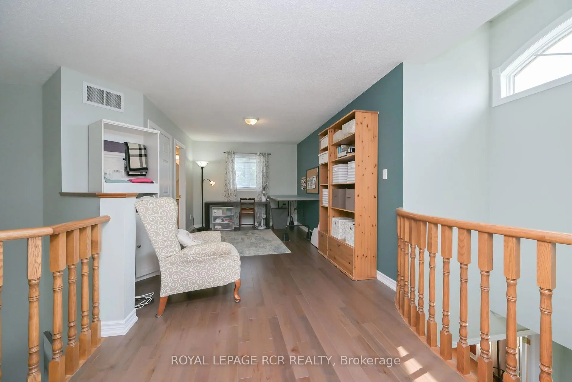 Photo 19 of 43 Bella Vista Trail, New Tecumseth, Alliston — HOMEH
