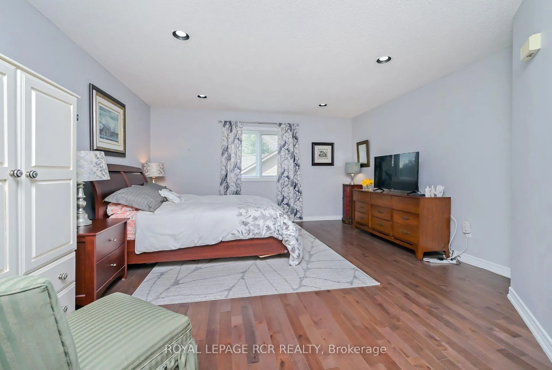 Photo 21 of 43 Bella Vista Trail, New Tecumseth, Alliston — HOMEH