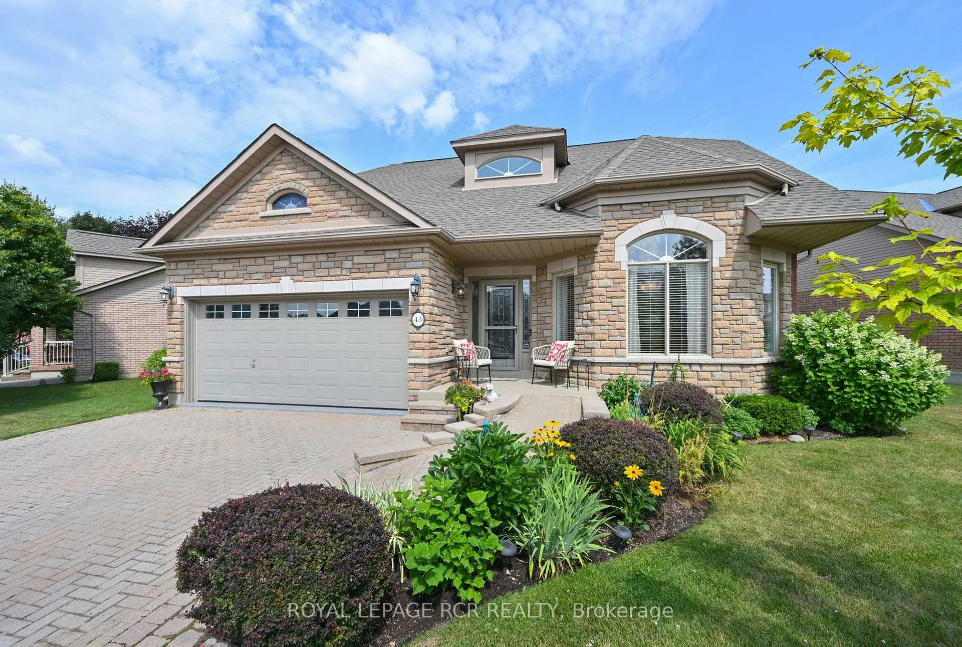 Photo 33 of 43 Bella Vista Trail, New Tecumseth, Alliston — HOMEH