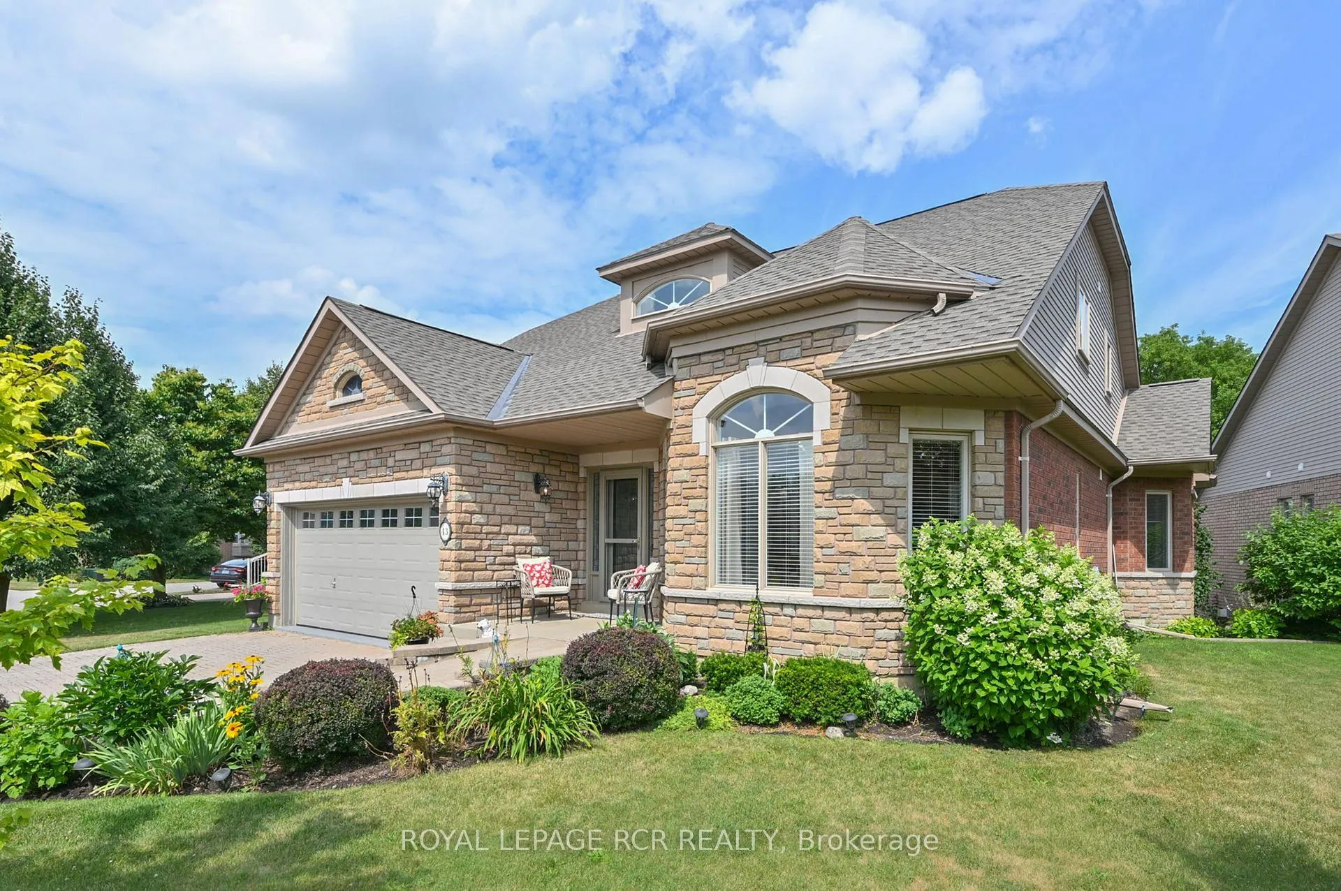 Photo 34 of 43 Bella Vista Trail, New Tecumseth, Alliston — HOMEH