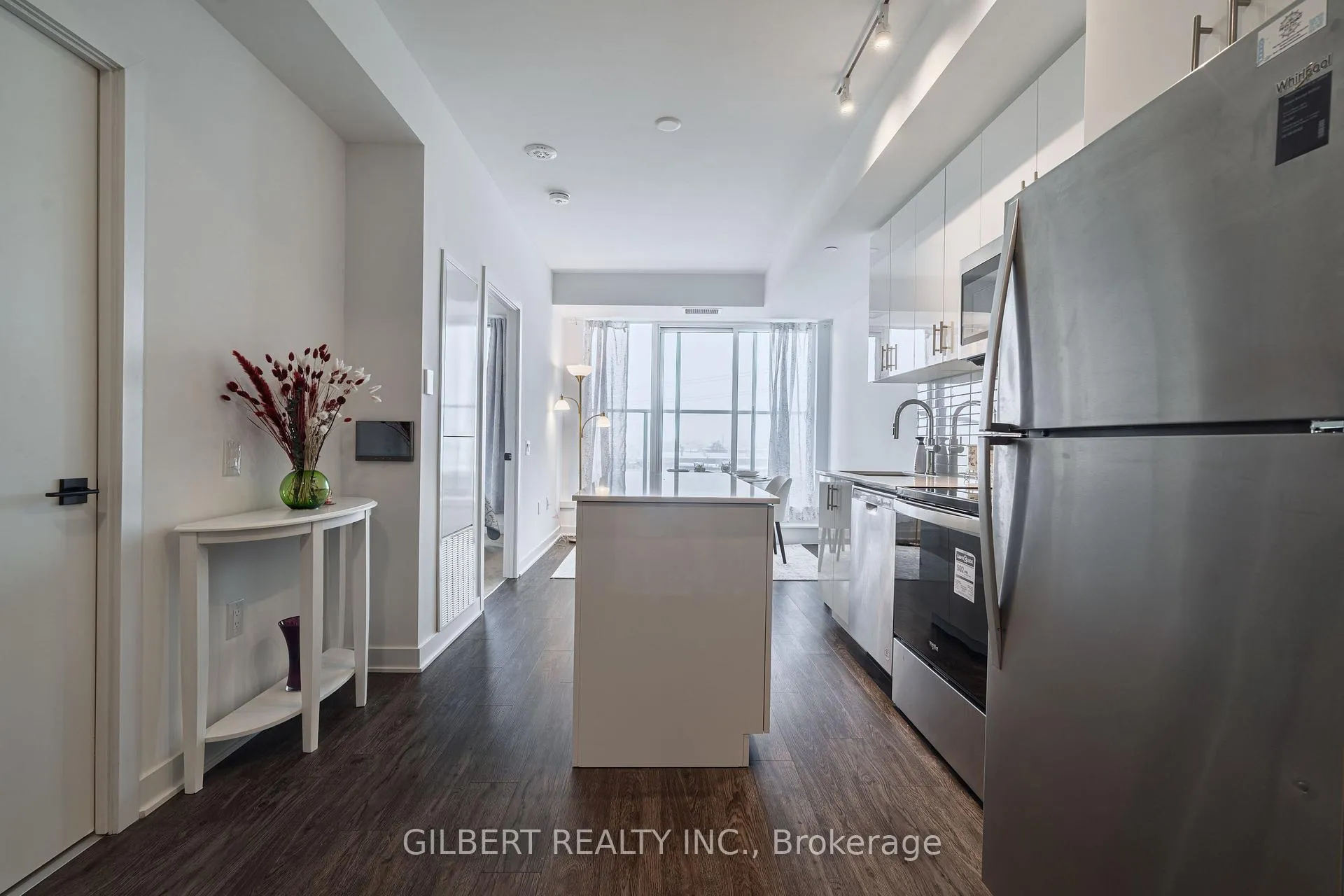 Photo 5 of 2782 Barton Street, Hamilton, Riverdale — HOMEH