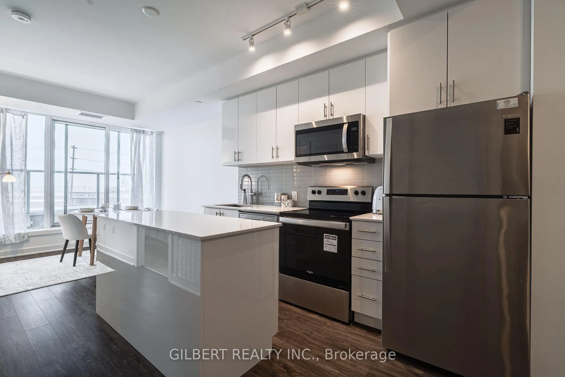 Photo 6 of 2782 Barton Street, Hamilton, Riverdale — HOMEH