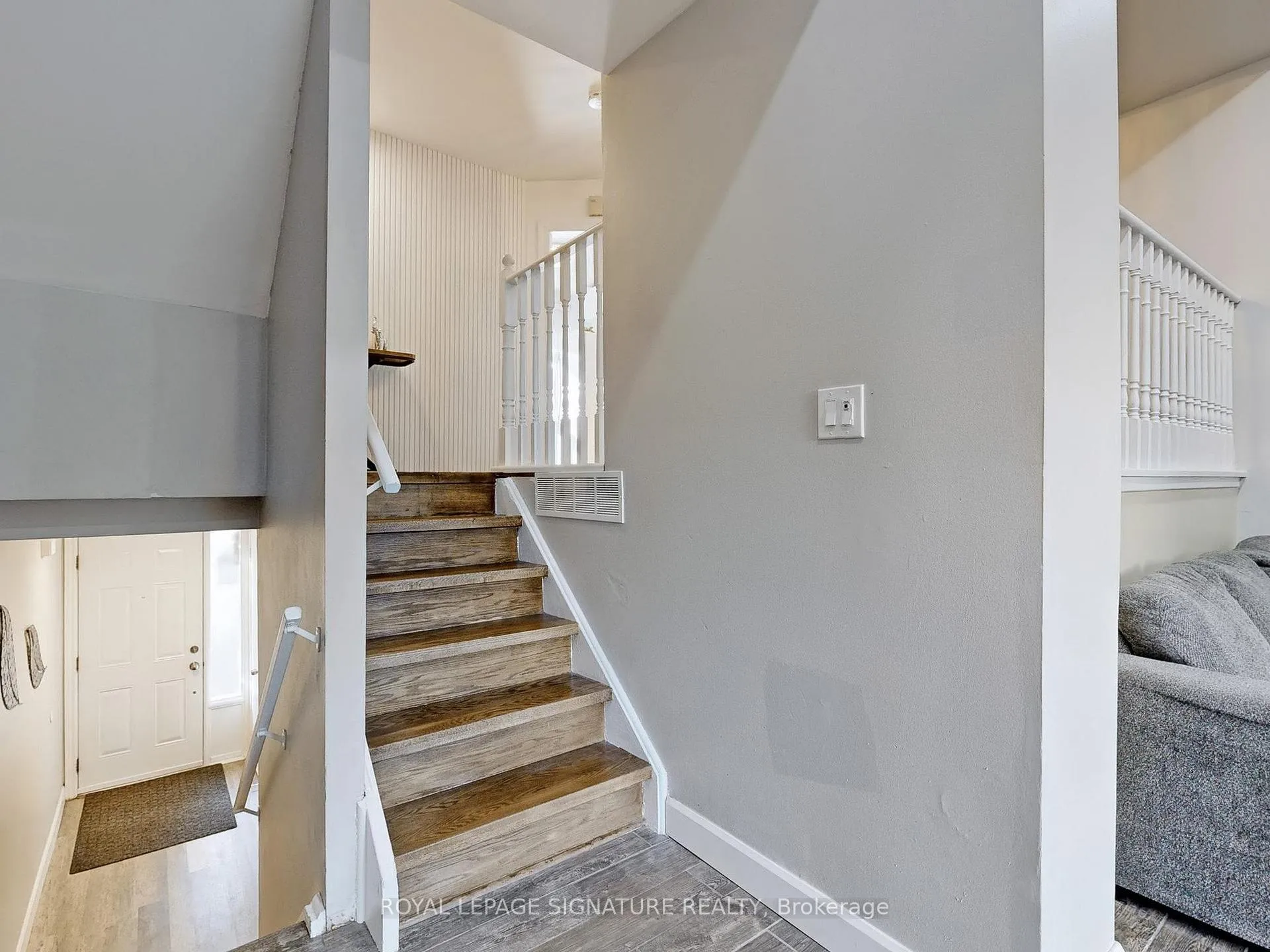 Photo 8 of Unit 101, 1133 Ritson Road N, Oshawa, Centennial — HOMEH