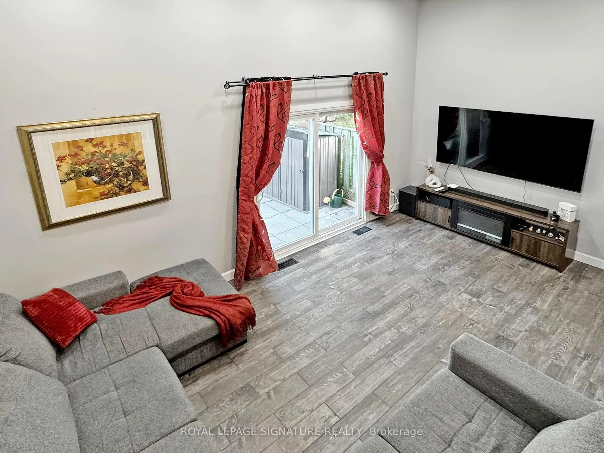 Photo 13 of Unit 101, 1133 Ritson Road N, Oshawa, Centennial — HOMEH
