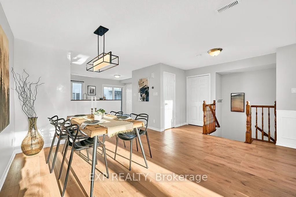 Photo 7 of 210 Keltie Private, Ottawa, Barrhaven - Longfields — HOMEH