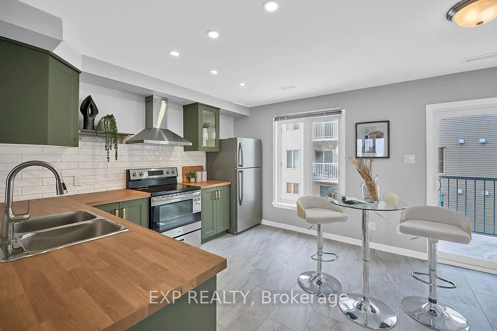 Photo 10 of 210 Keltie Private, Ottawa, Barrhaven - Longfields — HOMEH