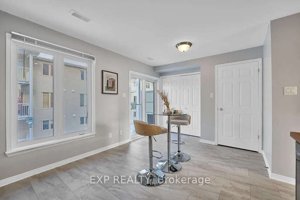 Photo 14 of 210 Keltie Private, Ottawa, Barrhaven - Longfields — HOMEH