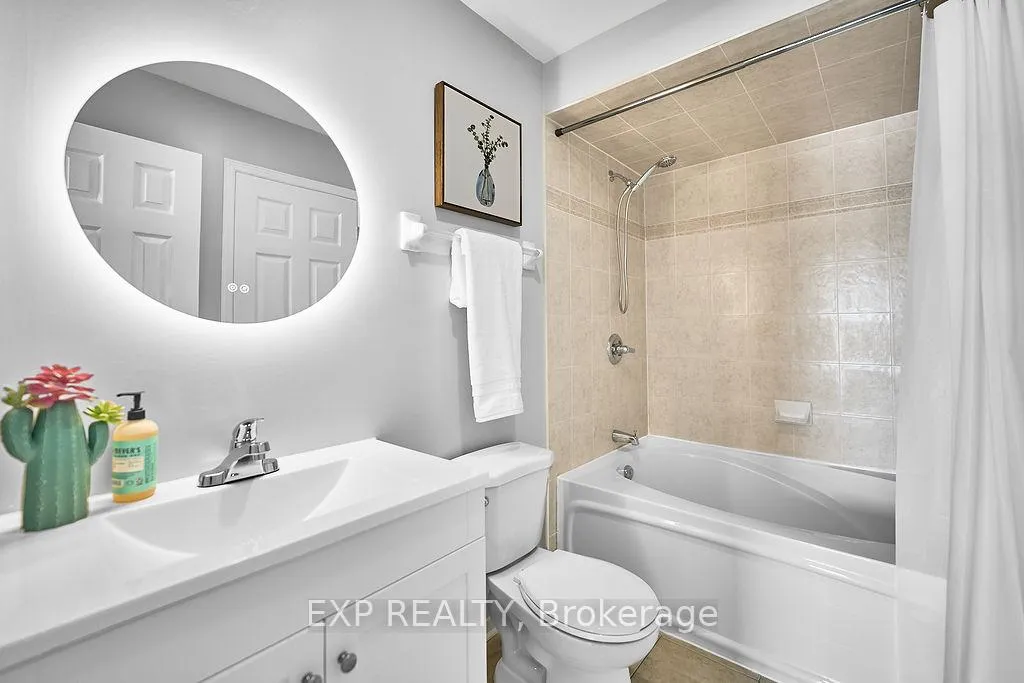 Photo 21 of 210 Keltie Private, Ottawa, Barrhaven - Longfields — HOMEH