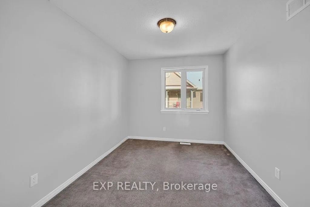 Photo 23 of 210 Keltie Private, Ottawa, Barrhaven - Longfields — HOMEH
