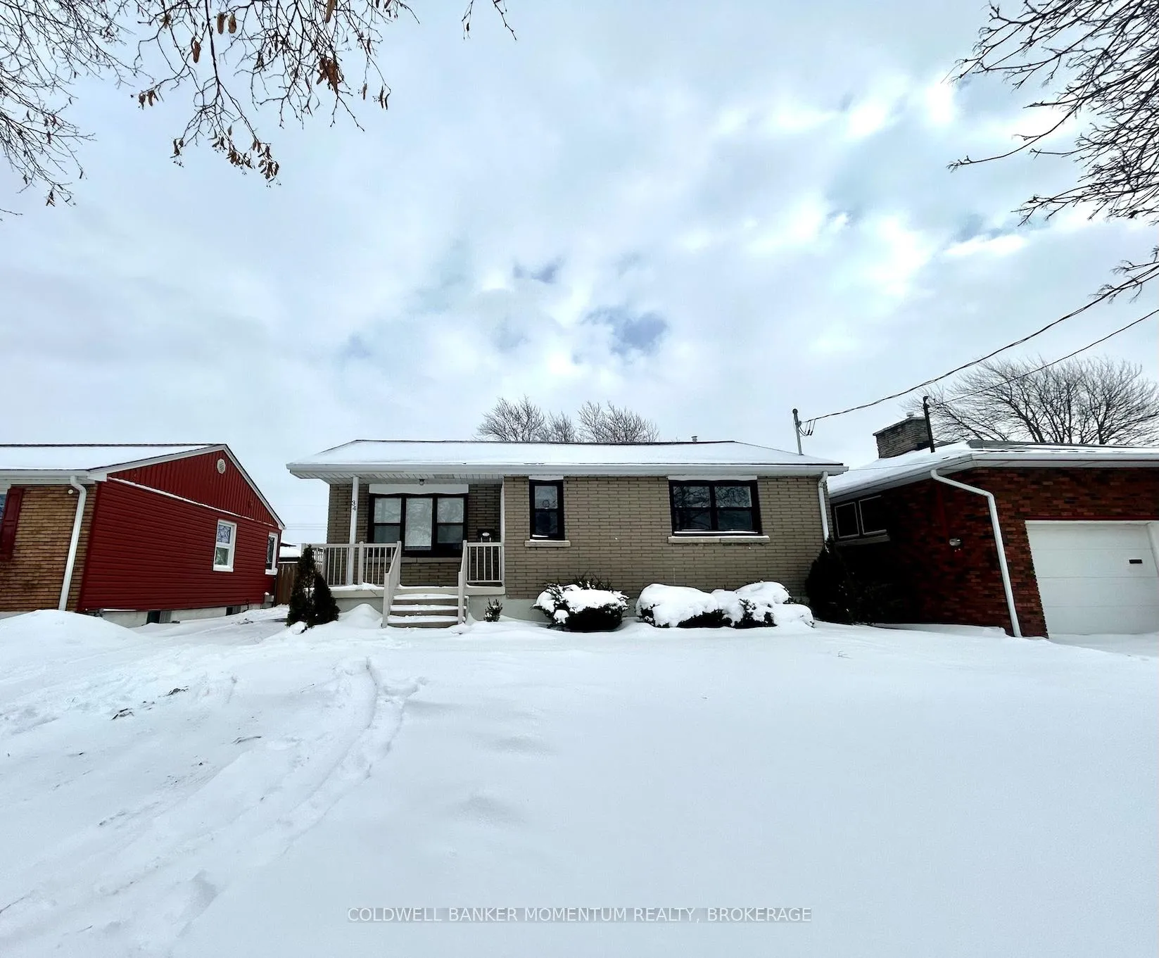 Photo 1 of Unit Main, 34 Golden Boulevard, Welland, Lincoln/Crowland — HOMEH