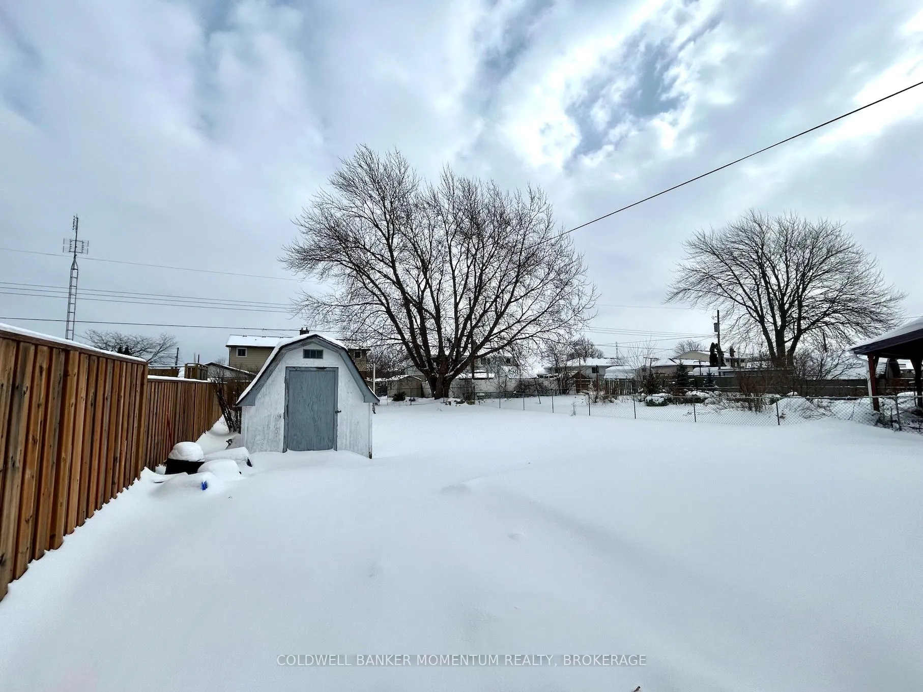 Photo 3 of Unit Main, 34 Golden Boulevard, Welland, Lincoln/Crowland — HOMEH