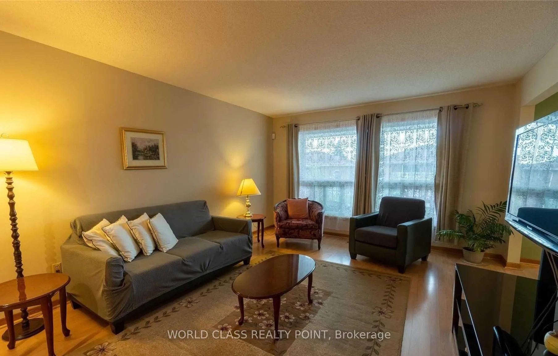 Photo 7 of Unit Main, 55 Jellicoe Crescent, Brampton, Northgate — HOMEH