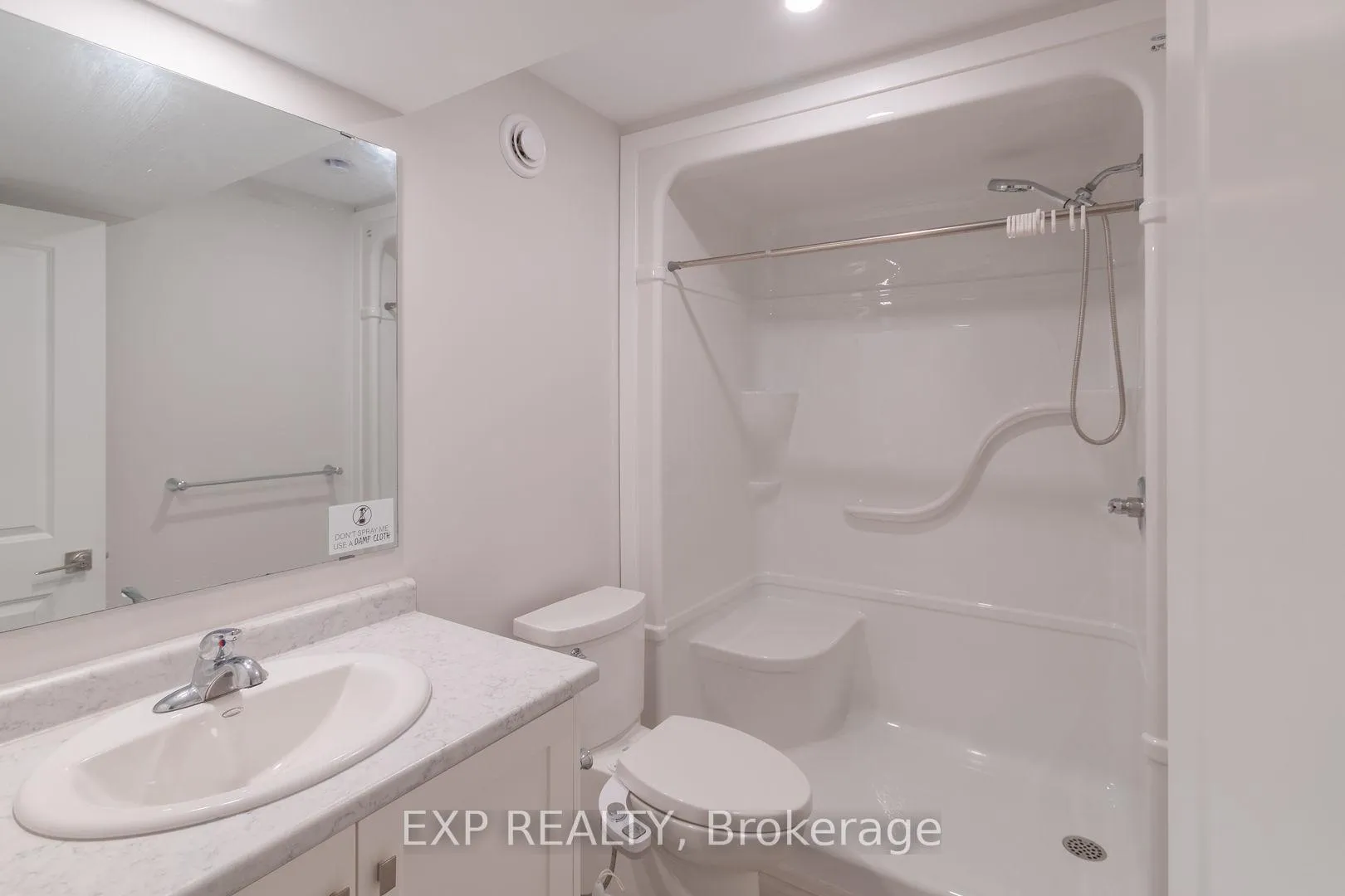 Photo 14 of 150 Empire Parkway, St. Thomas — HOMEH