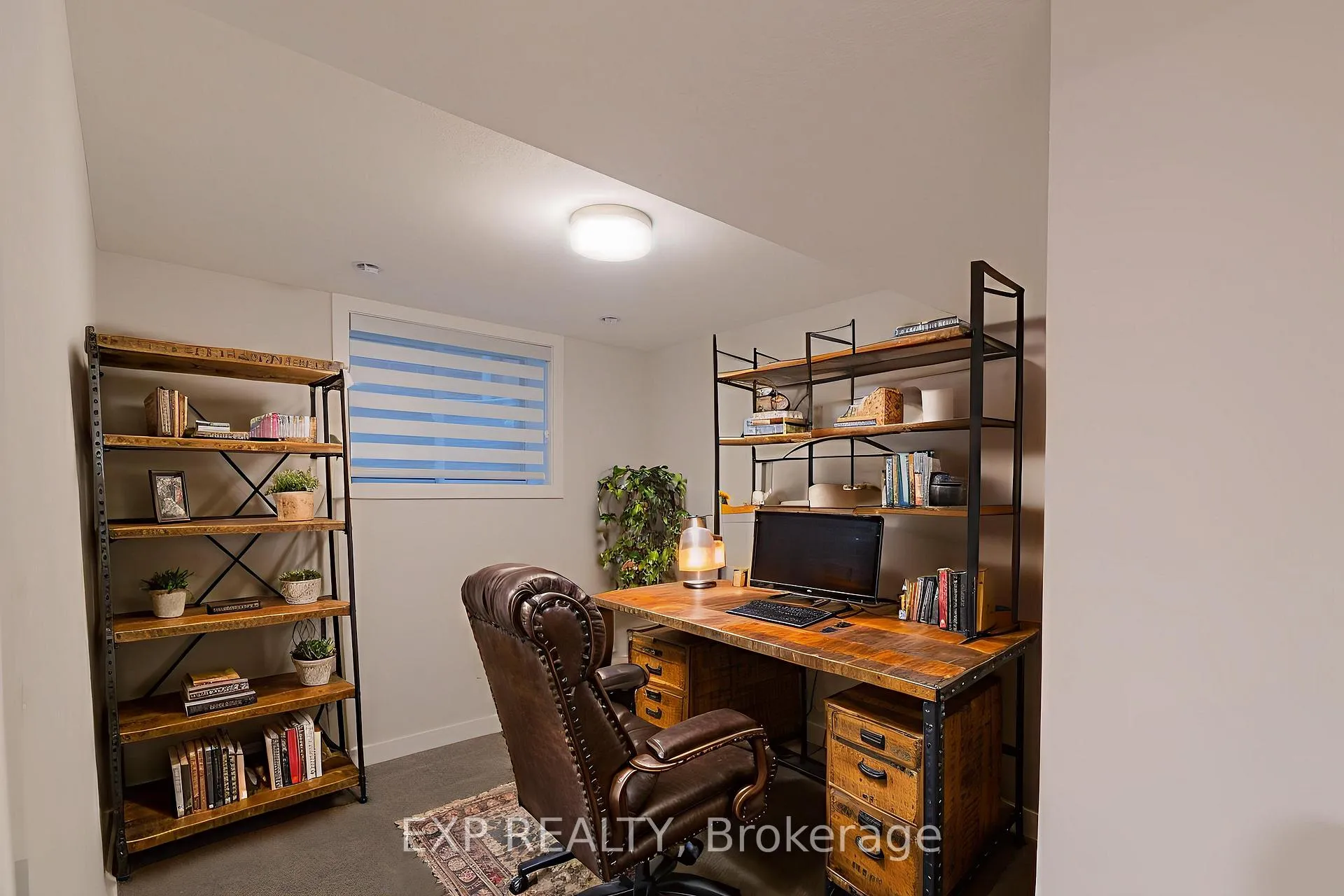Photo 27 of 150 Empire Parkway, St. Thomas — HOMEH