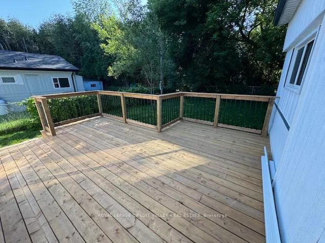Photo 5 of 18 Park Boulevard, Erin — HOMEH