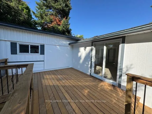 Photo 6 of 18 Park Boulevard, Erin — HOMEH